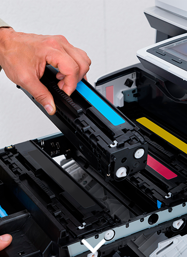 Refacciones y consumibles